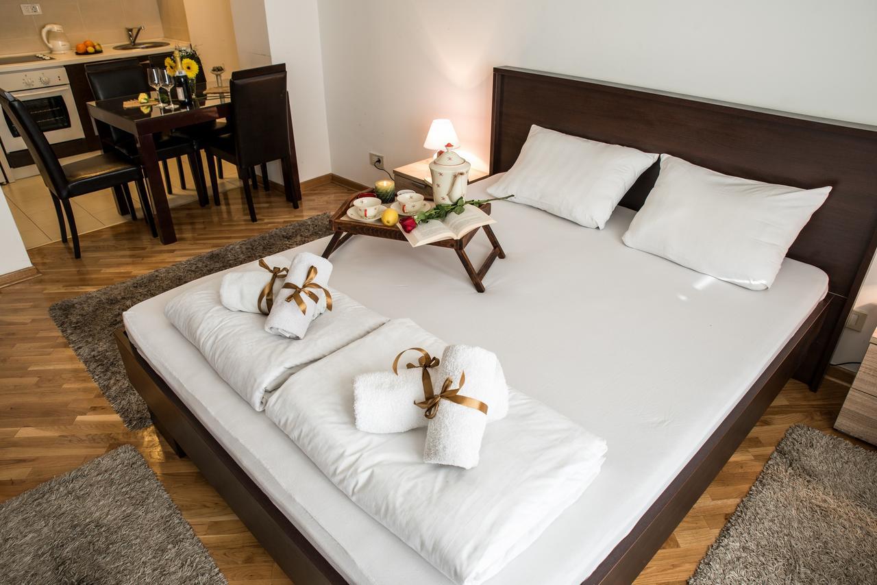 Balkan-Inn Parlament Apartment بلغراد المظهر الخارجي الصورة